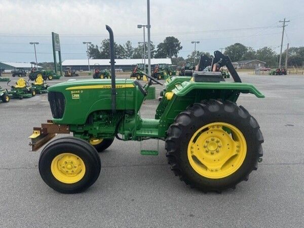 Used 2012 JOHN DEERE 5045D For Sale in Centre Alabama