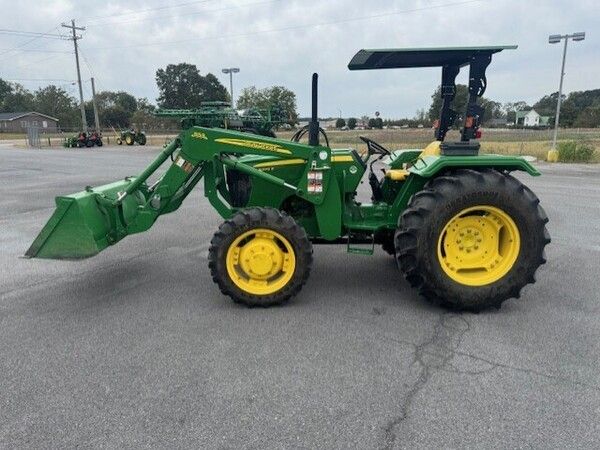Used 2012 JOHN DEERE 5075E For Sale in Centre Alabama