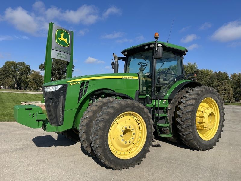 Used 2012 JOHN DEERE 8335R For Sale in Paullina Iowa