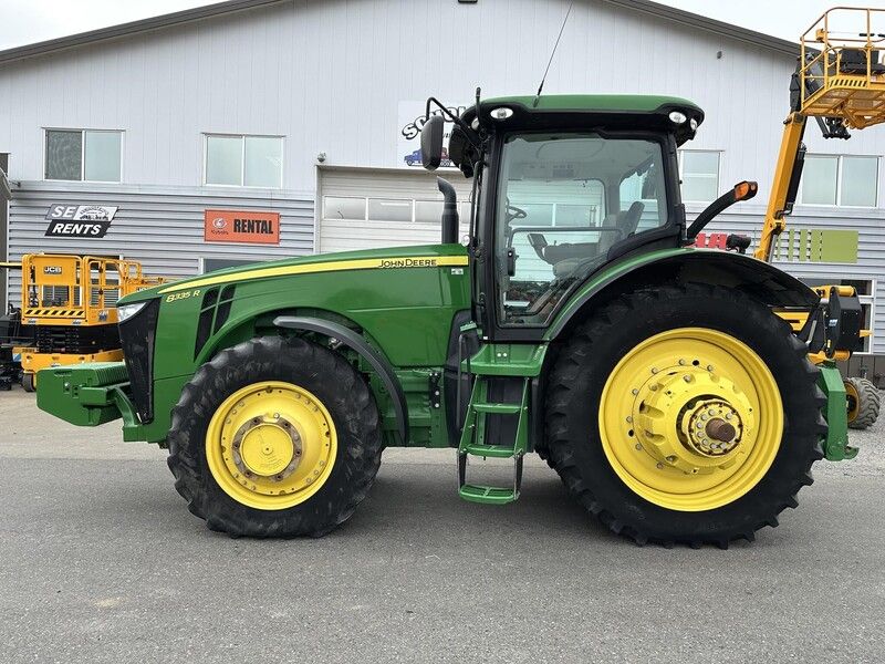 Used 2012 JOHN DEERE 8335R For Sale in Lynden Washington
