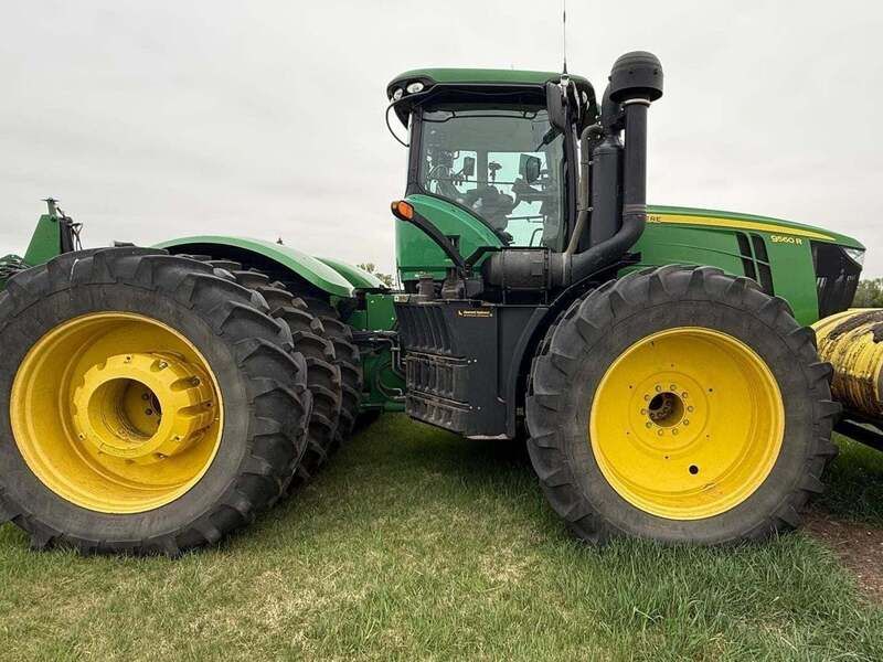 Used 2012 JOHN DEERE 9560R For Sale in Minot North Dakota