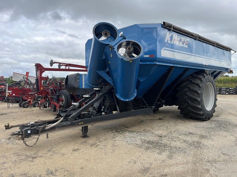 Used 2012 KINZE 1300 For Sale in Rochelle Illinois