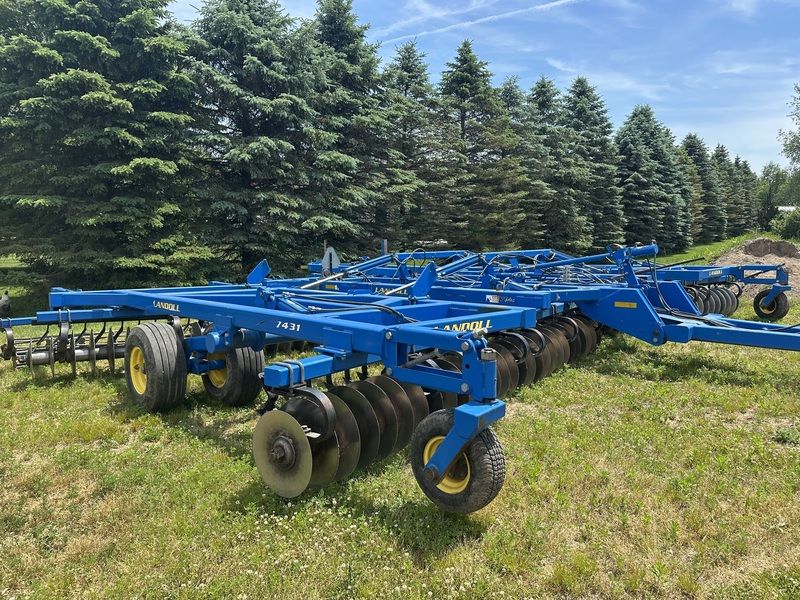 Used 2012 LANDOLL 7431 VT PLUS For Sale in Hastings Michigan