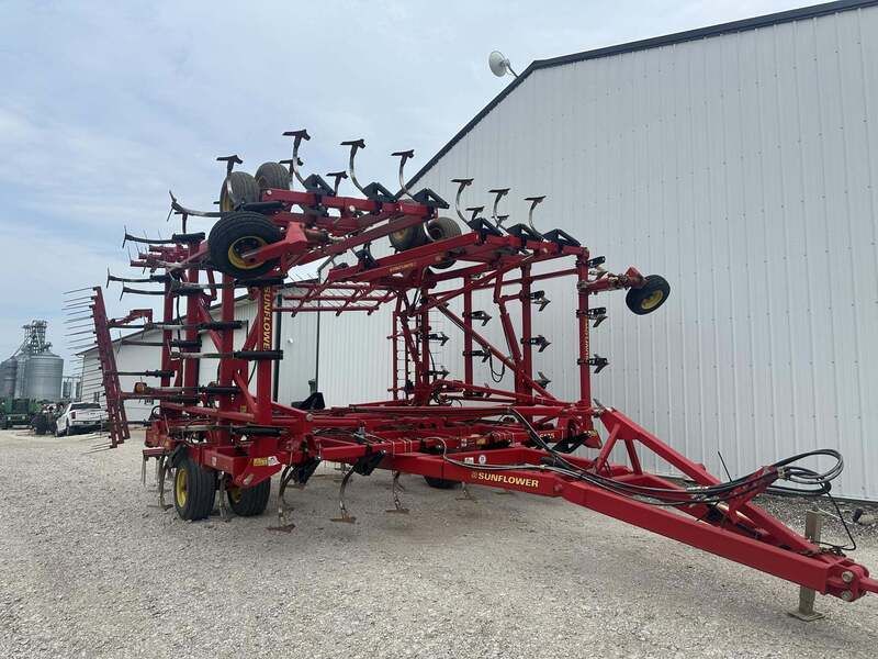 2012 SUNFLOWER 5135-42 For Sale