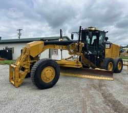 2013 CATERPILLAR 140M2 AWD For Sale