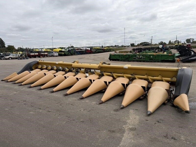 Used 2013 CLAAS 12-30 For Sale in Glencoe Minnesota