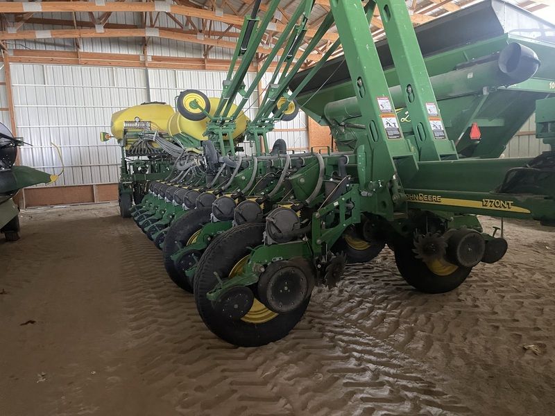 Used 2013 JOHN DEERE 1770NT CCS For Sale in Onawa Iowa
