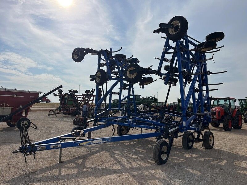 New Holland Tillage
