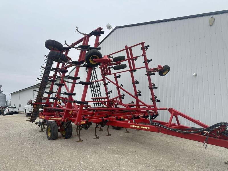 2013 SUNFLOWER 5035-36 For Sale
