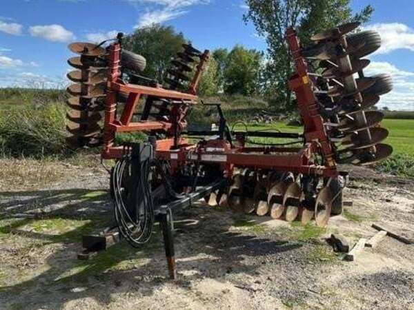 2013 VERSATILE TD600 For Sale
