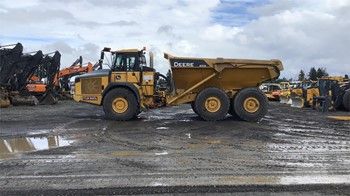 Used 2014 DEERE 410E For Sale in Chehalis Washington