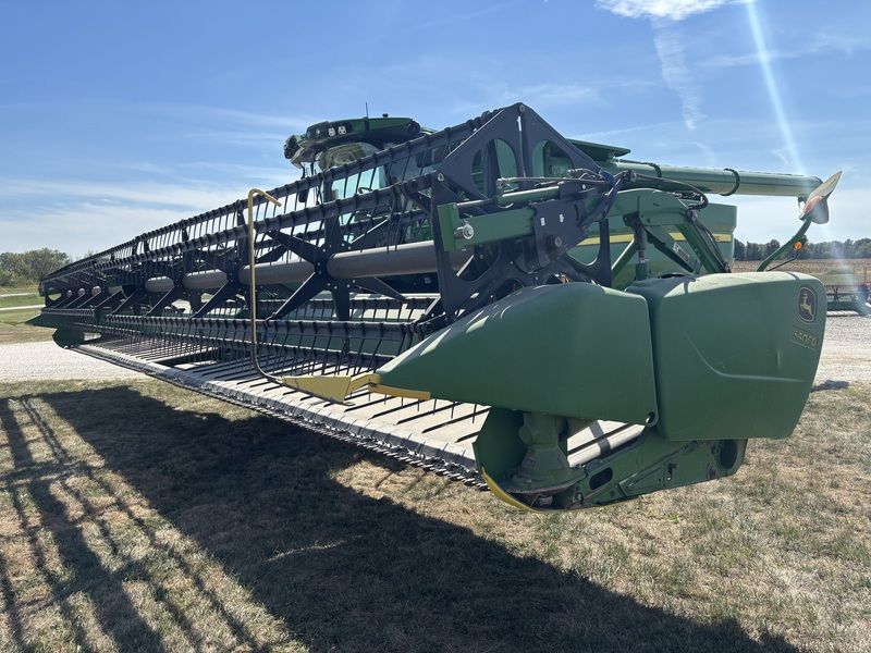 Used 2014 JOHN DEERE 640FD For Sale in Adrian Missouri