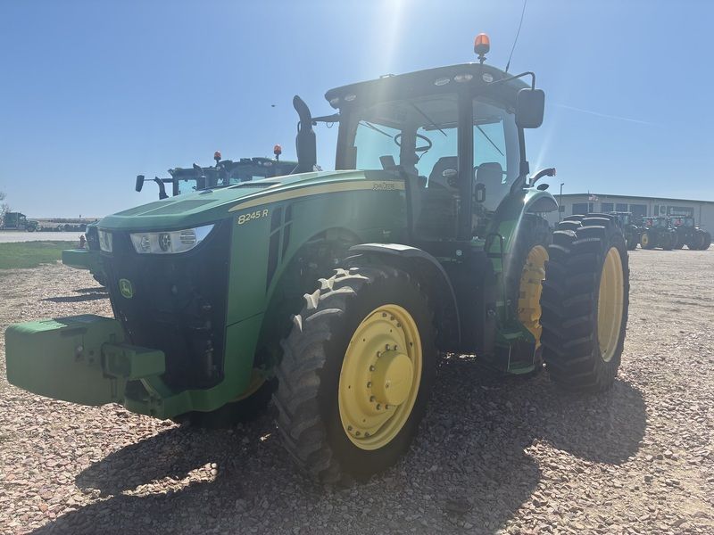 2014 JOHN DEERE 8245R For Sale