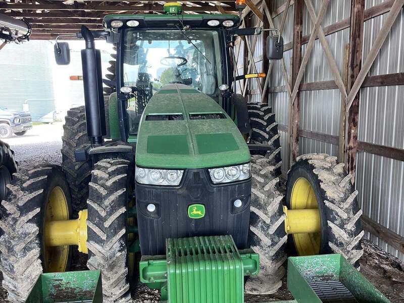 2014 JOHN DEERE 8335R For Sale