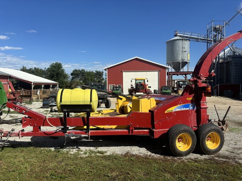 Used 2014 NEW HOLLAND FP240 For Sale in Pulaski Wisconsin