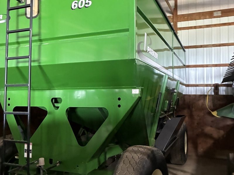 Used 2014 PARKER 605 For Sale in Le Mars Iowa