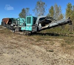 Used 2014 POWERSCREEN TRAKPACTOR 320 For Sale in Warsaw Indiana