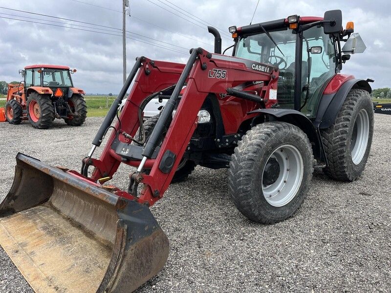 Used 2015 CASE IH MAXXUM 125 For Sale in Amboy Illinois