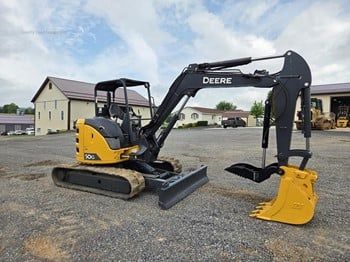 Used 2015 DEERE 50G For Sale in Roaring Spring Pennsylvania