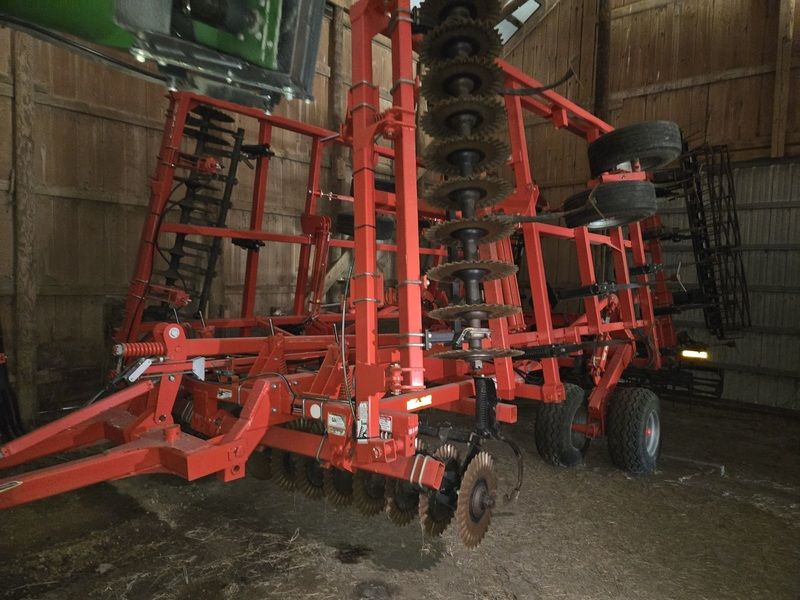 Used 2015 KUHN 6205-27 For Sale in Lowden Iowa