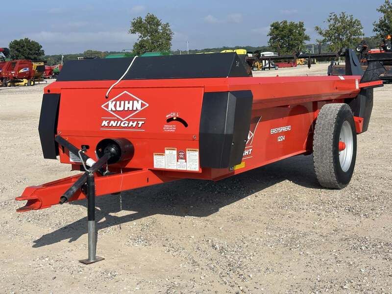 Used 2015 KUHN KNIGHT 1224 For Sale in Memphis Missouri