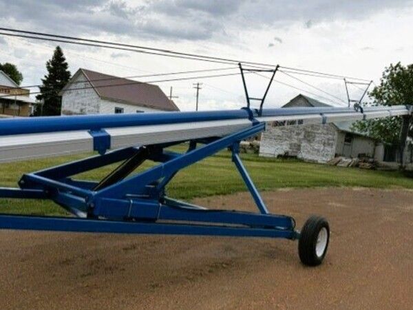 Used 2016 BRANDT 1585 For Sale in Bowman North Dakota