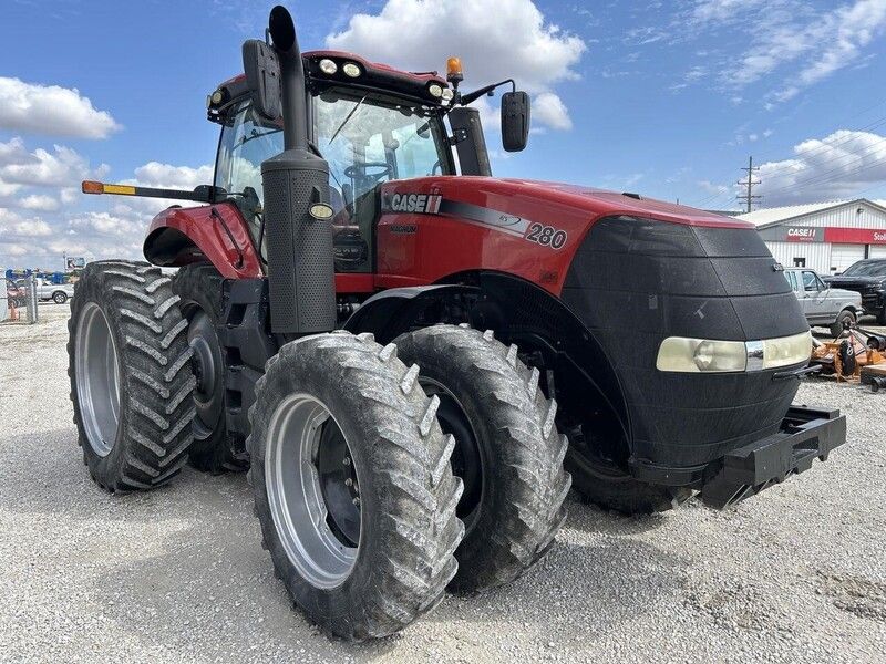 Used 2016 CASE IH MAGNUM 280 For Sale in Pontiac Illinois