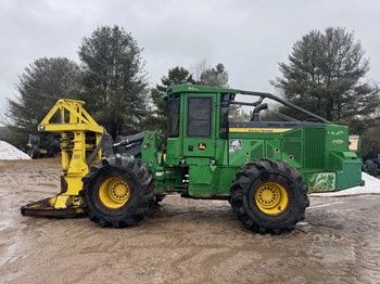 Used 2016 DEERE 843L For Sale in Traverse City Michigan