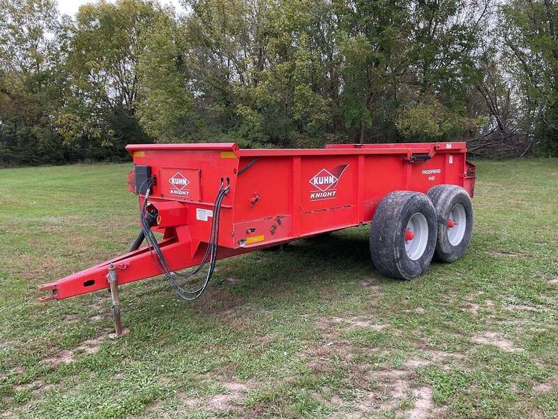 Used 2016 KUHN KNIGHT 1140 For Sale in Dubuque Iowa