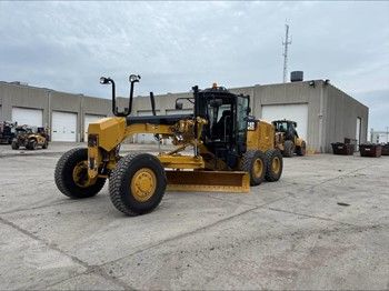2017 CATERPILLAR 12M3 AWD For Sale
