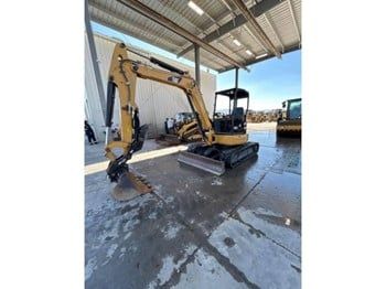 Used 2017 CATERPILLAR 305.5E2 CR For Sale in Mesa Arizona