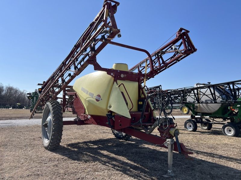 Used 2017 HARDI NAVIGATOR 4000 For Sale in Havana Illinois