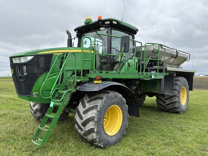 Used 2017 JOHN DEERE F4365 For Sale in Sumner Iowa