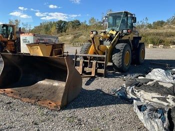 Used 2017 KOMATSU WA270-8 For Sale in Warsaw Indiana