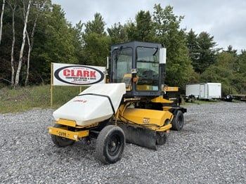 Used 2017 LAYMOR SM400 For Sale in Canastota New York
