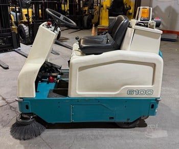 2017 TENNANT 6100 For Sale
