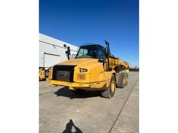 Used 2018 CATERPILLAR 725C2 For Sale in Cedar Rapids Illinois