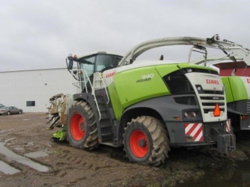 Used 2018 CLAAS JAGUAR 940 For Sale in Eyota Minnesota