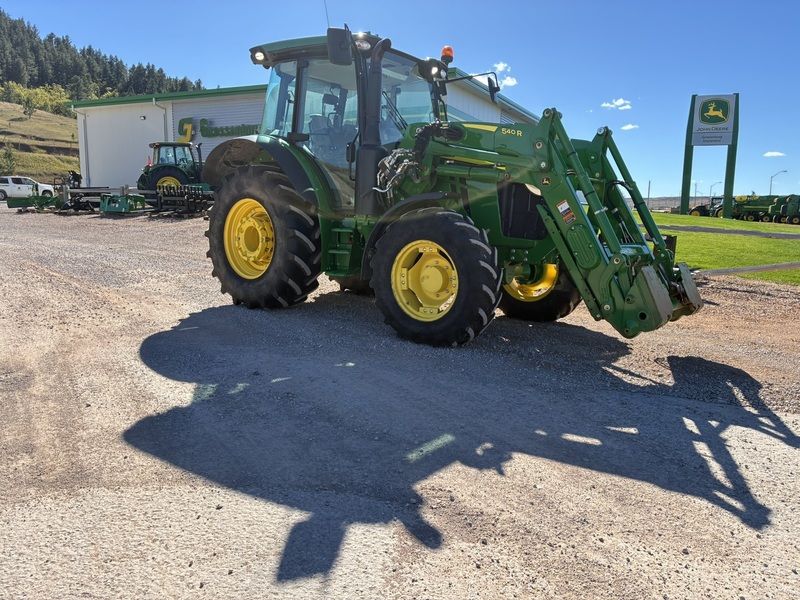 2018 JOHN DEERE 5115R For Sale