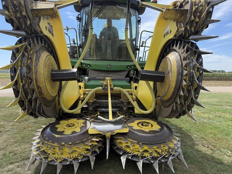 Used 2018 JOHN DEERE 770 For Sale in Pipestone Minnesota