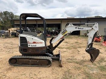 Used 2019 BOBCAT E26 For Sale in Tyler Texas