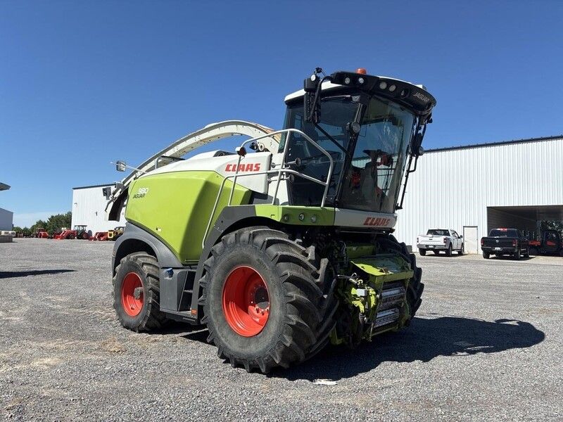 Used 2019 CLAAS JAGUAR 980 For Sale in Wausau Wisconsin
