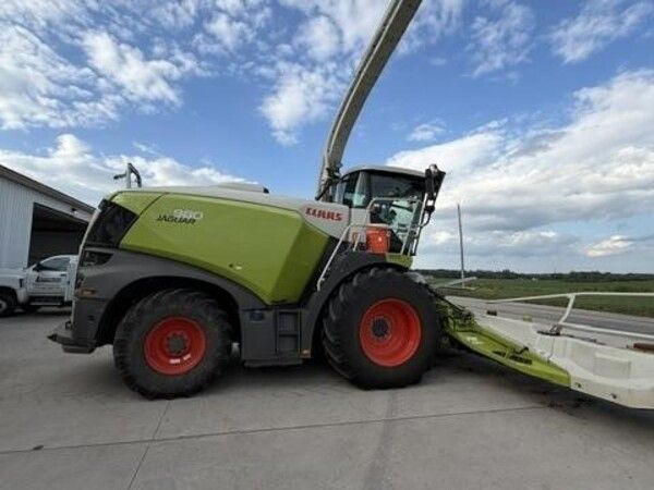 Used 2019 CLAAS JAGUAR 980 For Sale in Watertown Wisconsin