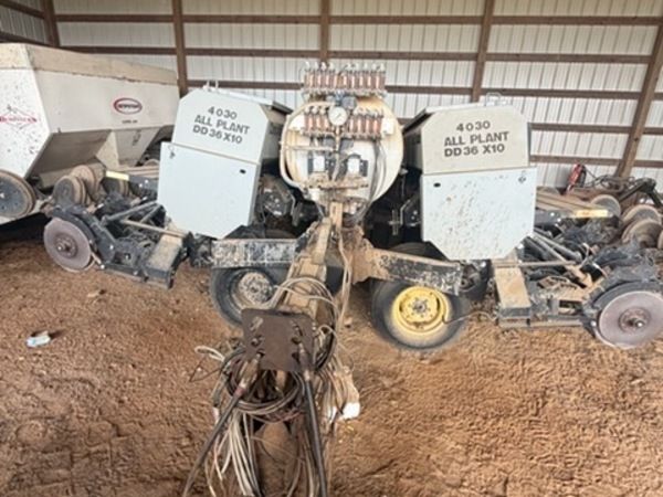 Used 2019 CRUST BUSTER 4030X10 For Sale in Greensburg Kansas