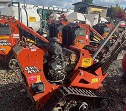 Used 2019 DITCH WITCH C24X For Sale in Salem Oregon