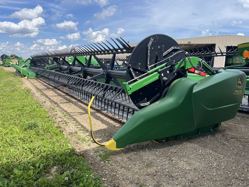 Used 2019 JOHN DEERE 740FD For Sale in Princeton Illinois