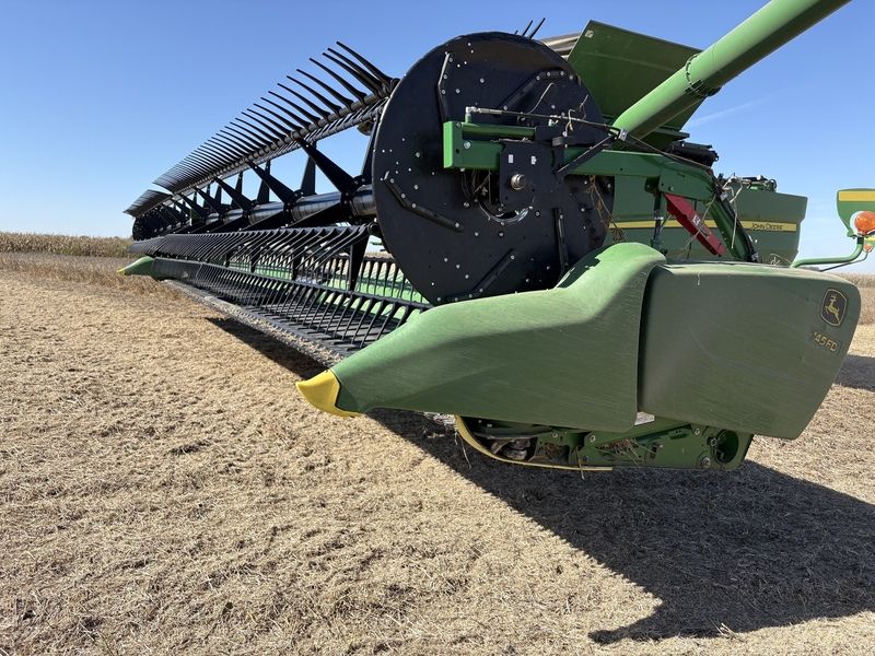 Used 2019 JOHN DEERE 745FD For Sale in Sibley Iowa