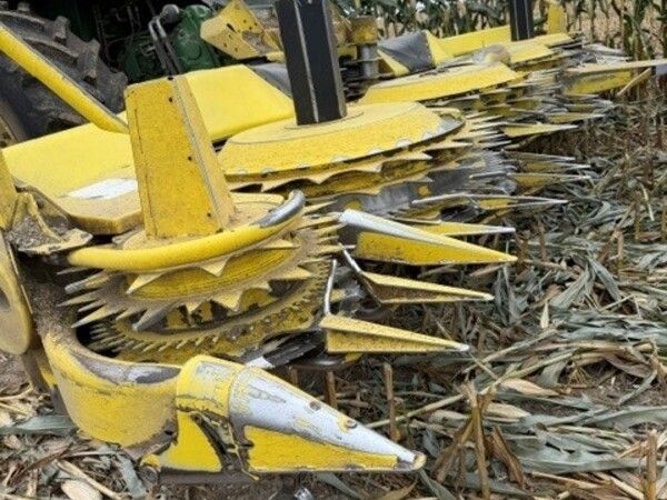 Used 2019 JOHN DEERE 770 For Sale in Cresco Iowa