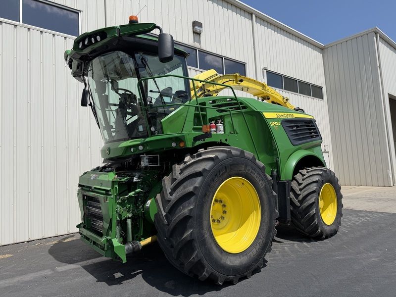 Used 2019 JOHN DEERE 9800 For Sale in Chilton Wisconsin