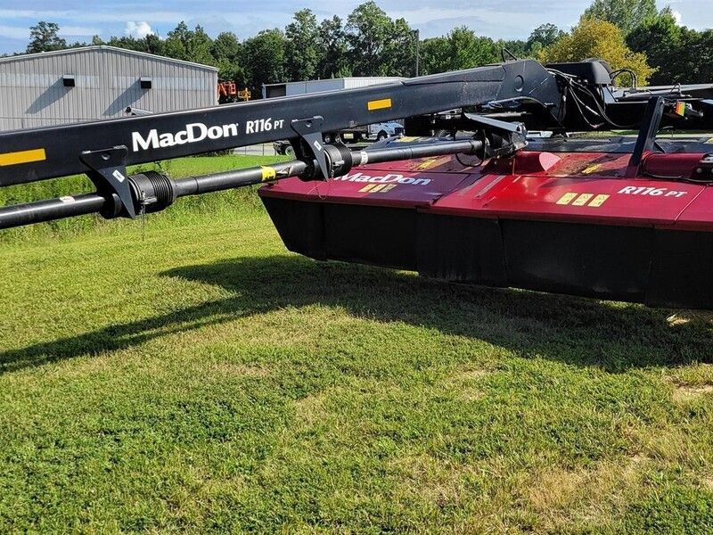 2019 MACDON R116 For Sale